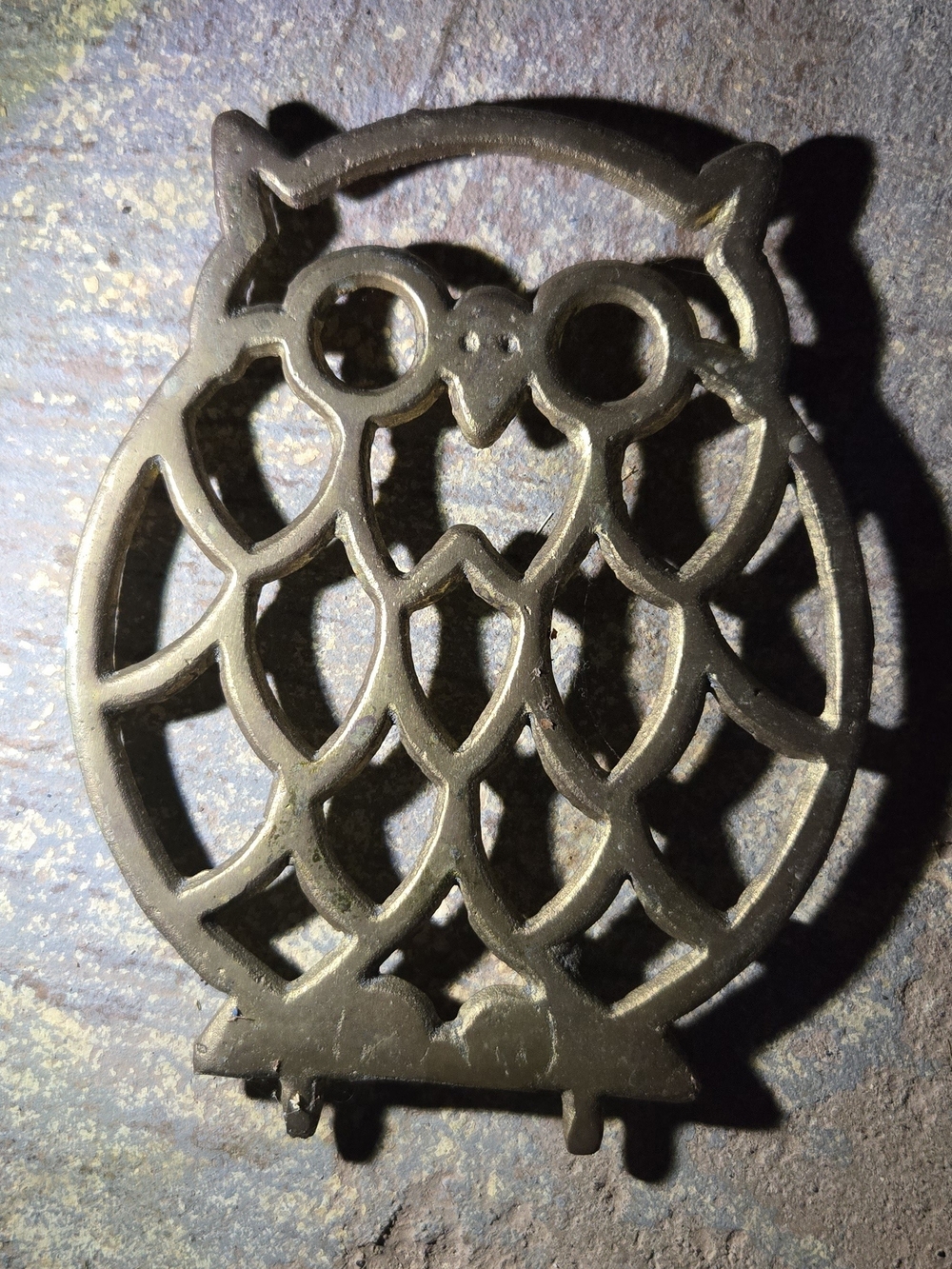 Authentic Vintage Brass Gold Tone Owl Hedwig Metal Trivet 70s Hot Plate Cottage